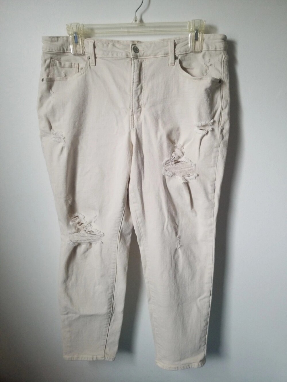 Light Cream Distressed Women’s Jeans